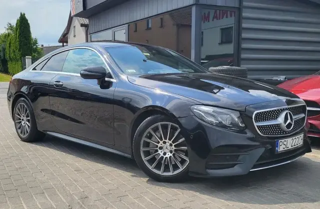 MERCEDES-BENZ Klasa E 