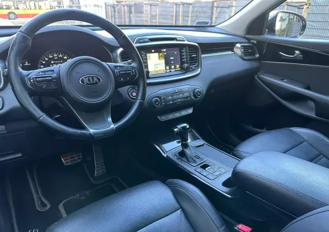 KIA Sorento 2.0 CRDI XL