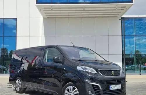 PEUGEOT Traveller 