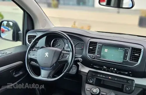 PEUGEOT Traveller 