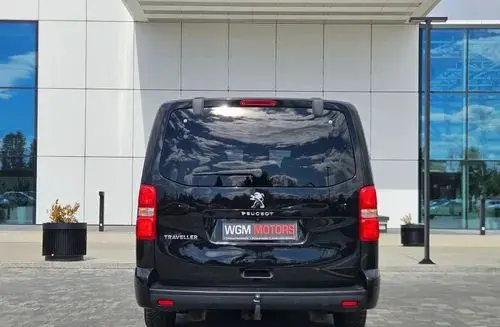 PEUGEOT Traveller 