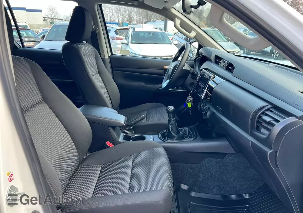 TOYOTA Hilux 2.4 D-4D Double Cab DLX 4x4