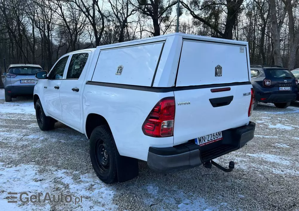 TOYOTA Hilux 2.4 D-4D Double Cab DLX 4x4