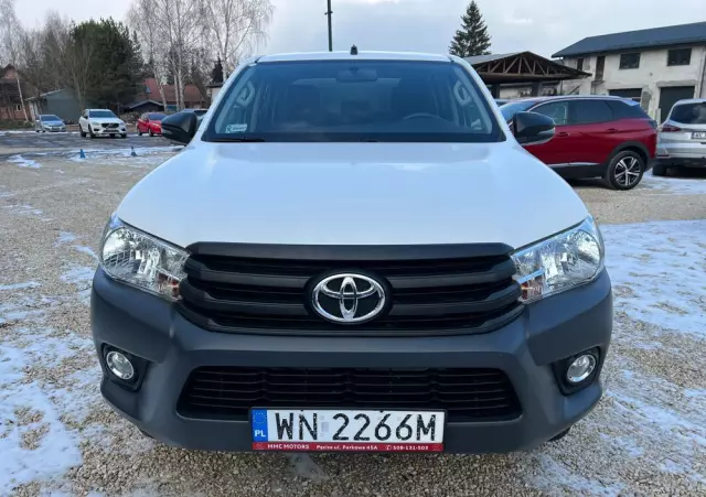 TOYOTA Hilux 2.4 D-4D Double Cab DLX 4x4