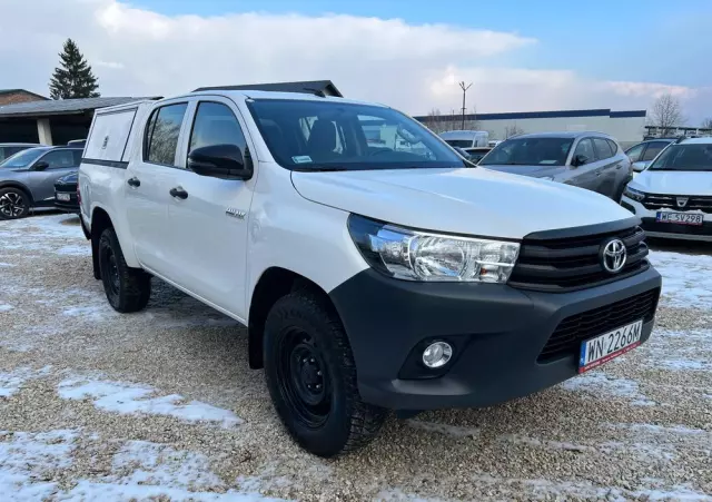 TOYOTA Hilux 2.4 D-4D Double Cab DLX 4x4