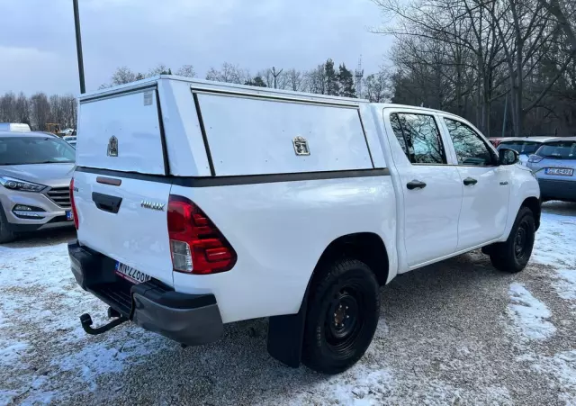 TOYOTA Hilux 2.4 D-4D Double Cab DLX 4x4