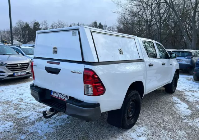TOYOTA Hilux 2.4 D-4D Double Cab DLX 4x4