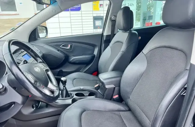HYUNDAI Ix35 