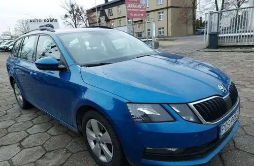 SKODA Octavia 