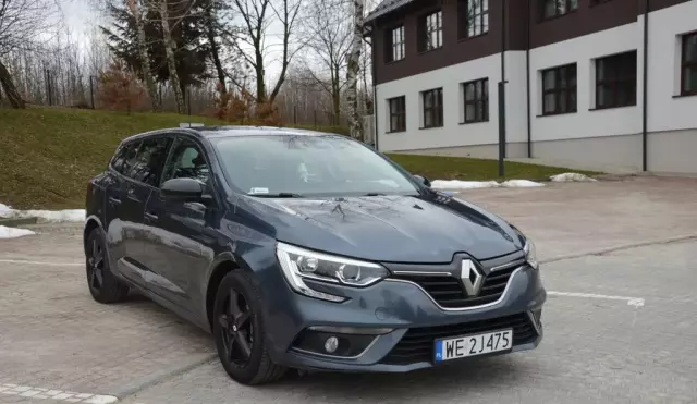 RENAULT Megane 