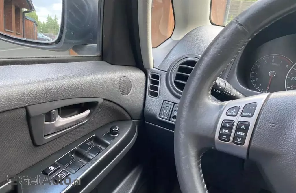 SUZUKI SX4 
