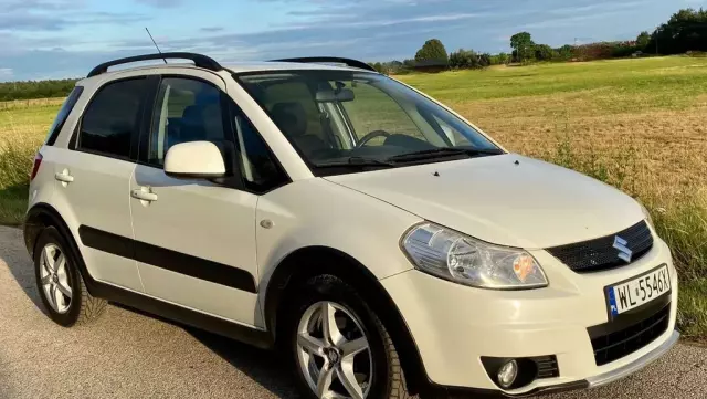 SUZUKI SX4 