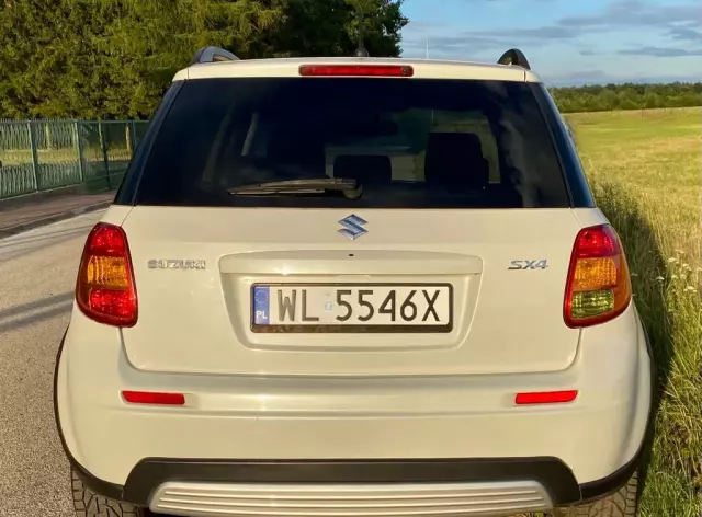 SUZUKI SX4 