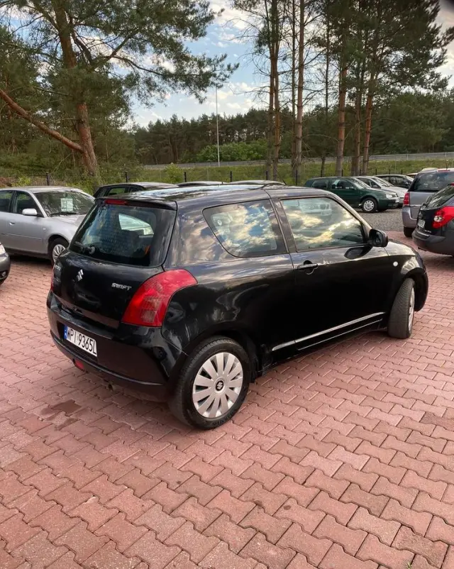 SUZUKI Swift 1.3 GLX / Comfort