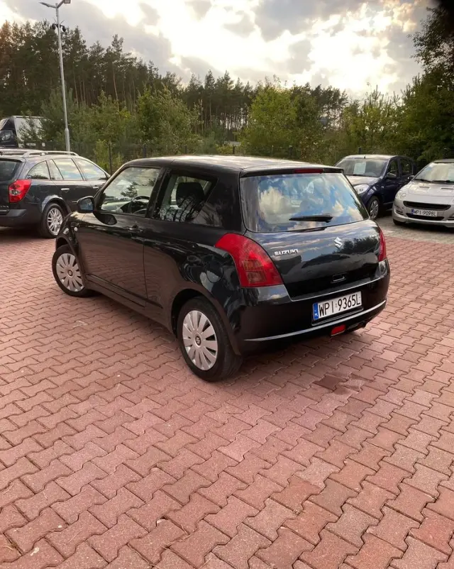 SUZUKI Swift 1.3 GLX / Comfort
