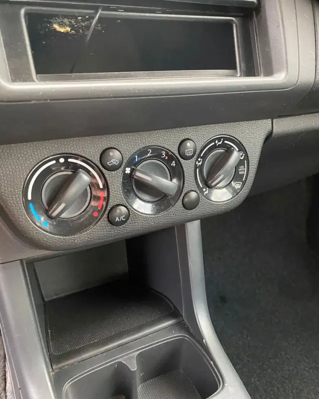 SUZUKI Swift 1.3 GLX / Comfort