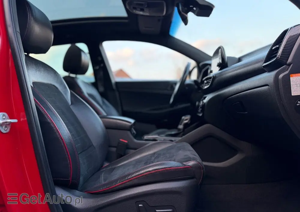 HYUNDAI Tucson Blue 2.0 CRDi 4WD Premium