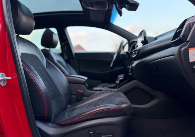 HYUNDAI Tucson Blue 2.0 CRDi 4WD Premium