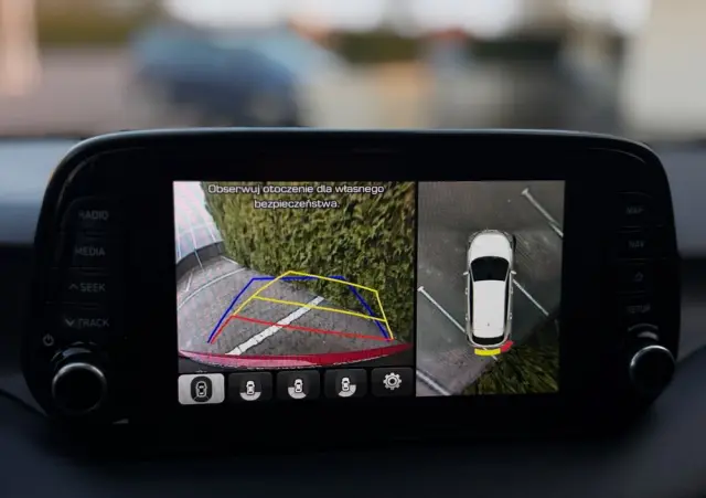 HYUNDAI Tucson Blue 2.0 CRDi 4WD Premium