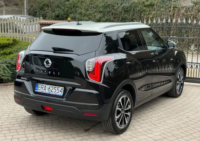 SSANGYONG/KGM Tivoli 1.5 T-GDI 2WD Automatik Sapphire