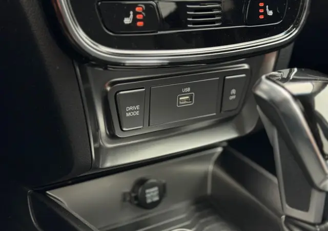 SSANGYONG/KGM Tivoli 1.5 T-GDI 2WD Automatik Sapphire