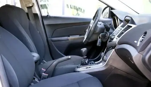 CHEVROLET Cruze 