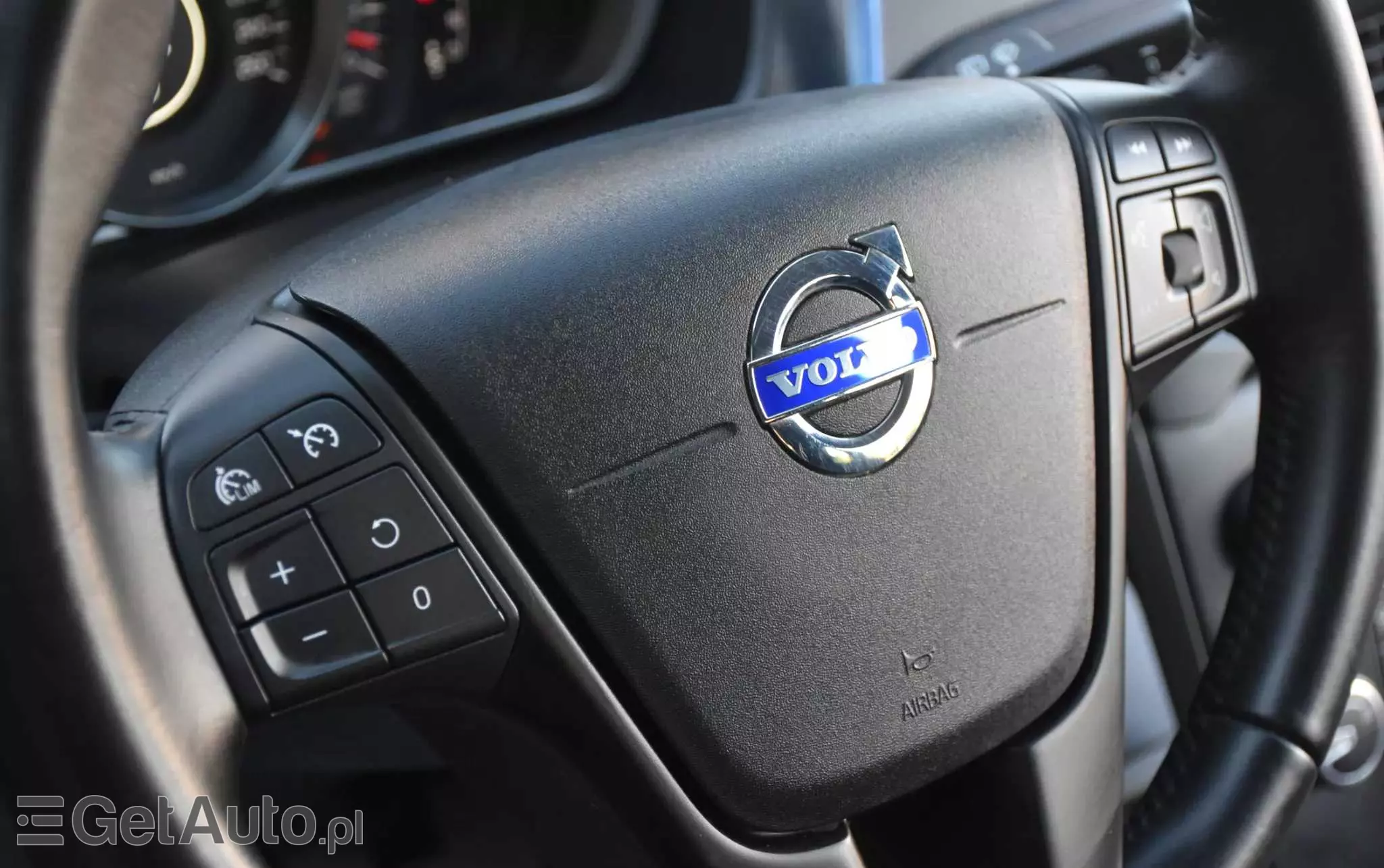 VOLVO V40 D2 Powershift