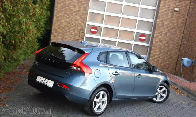 VOLVO V40 D2 Powershift