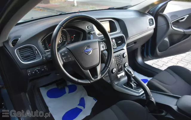 VOLVO V40 D2 Powershift