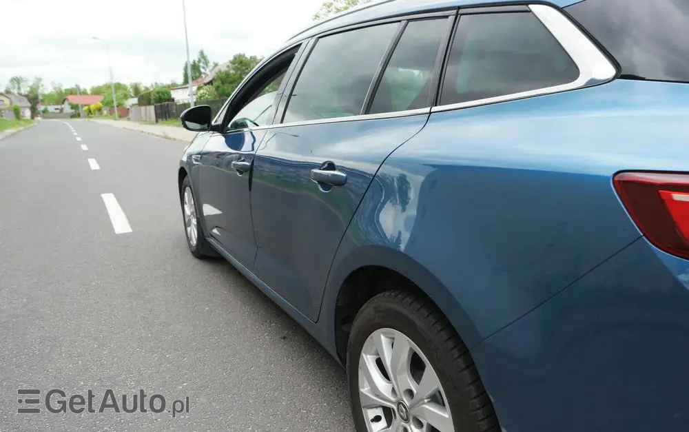 RENAULT Megane 1.2 Energy TCe Limited 2018