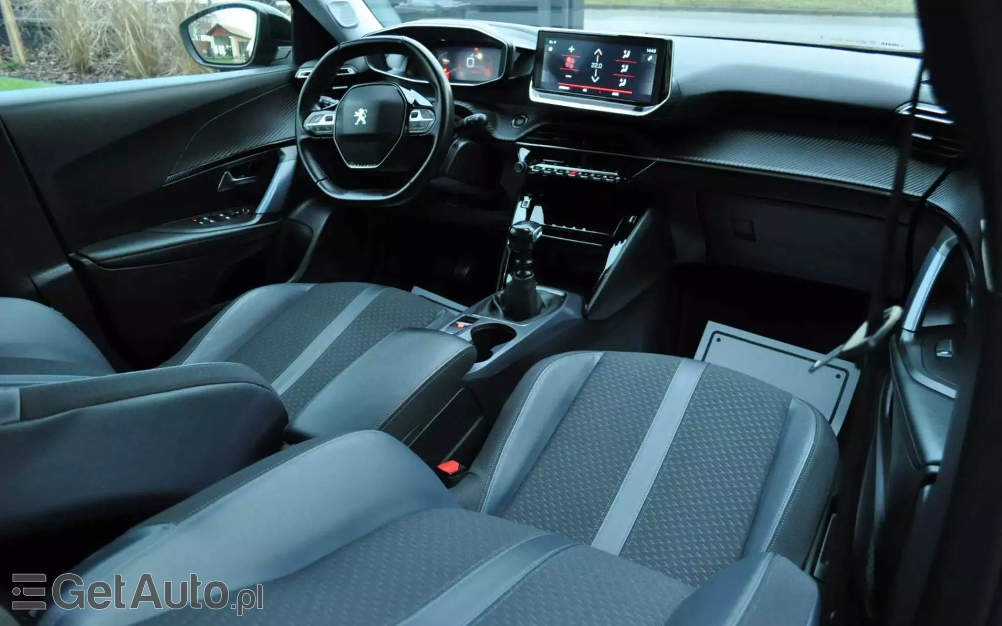 PEUGEOT 2008 BlueHDi 110 Allure