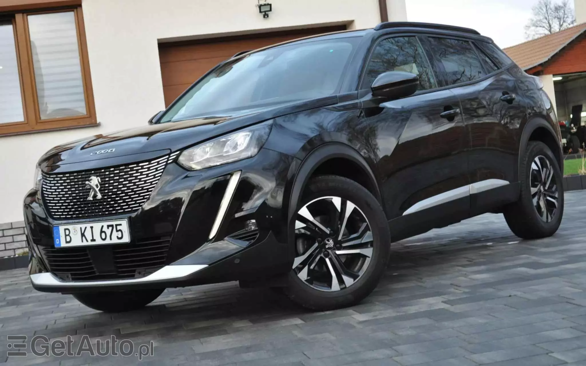 PEUGEOT 2008 BlueHDi 110 Allure
