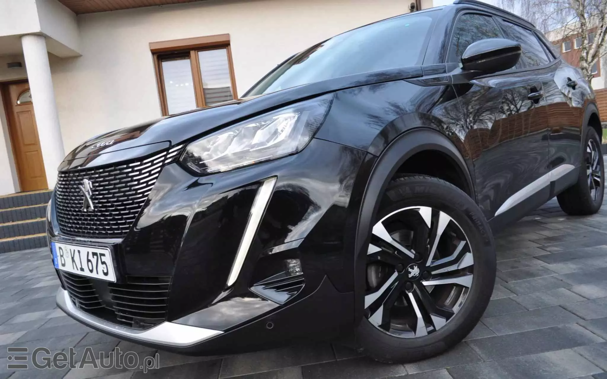 PEUGEOT 2008 BlueHDi 110 Allure