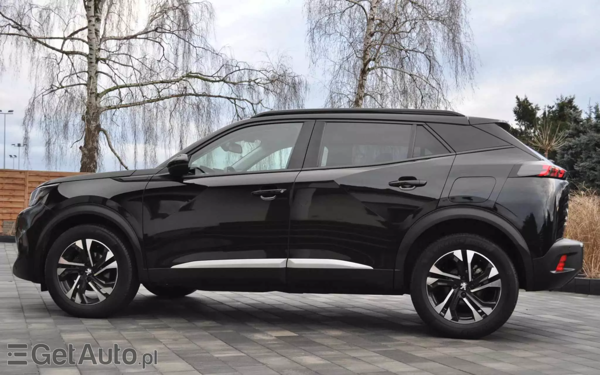 PEUGEOT 2008 BlueHDi 110 Allure