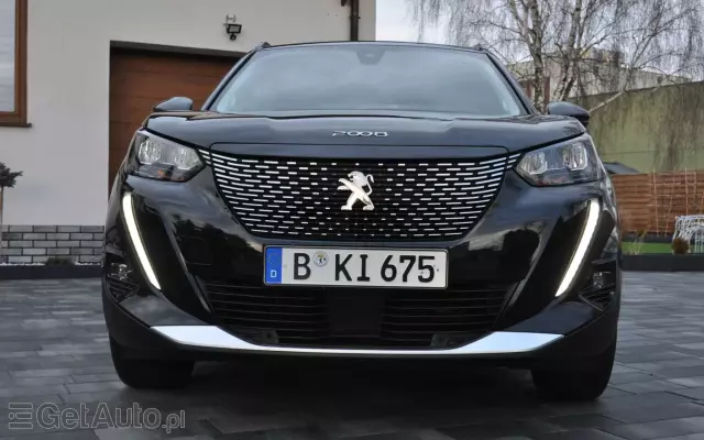 PEUGEOT 2008 BlueHDi 110 Allure