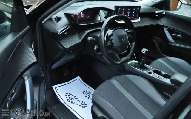 PEUGEOT 2008 BlueHDi 110 Allure