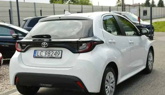 TOYOTA Yaris 