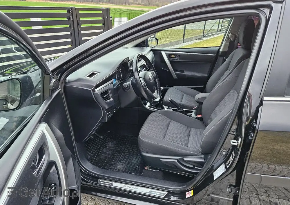 TOYOTA Corolla 1.6 Prestige