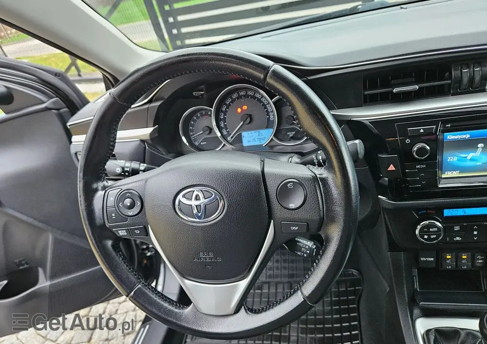 TOYOTA Corolla 1.6 Prestige