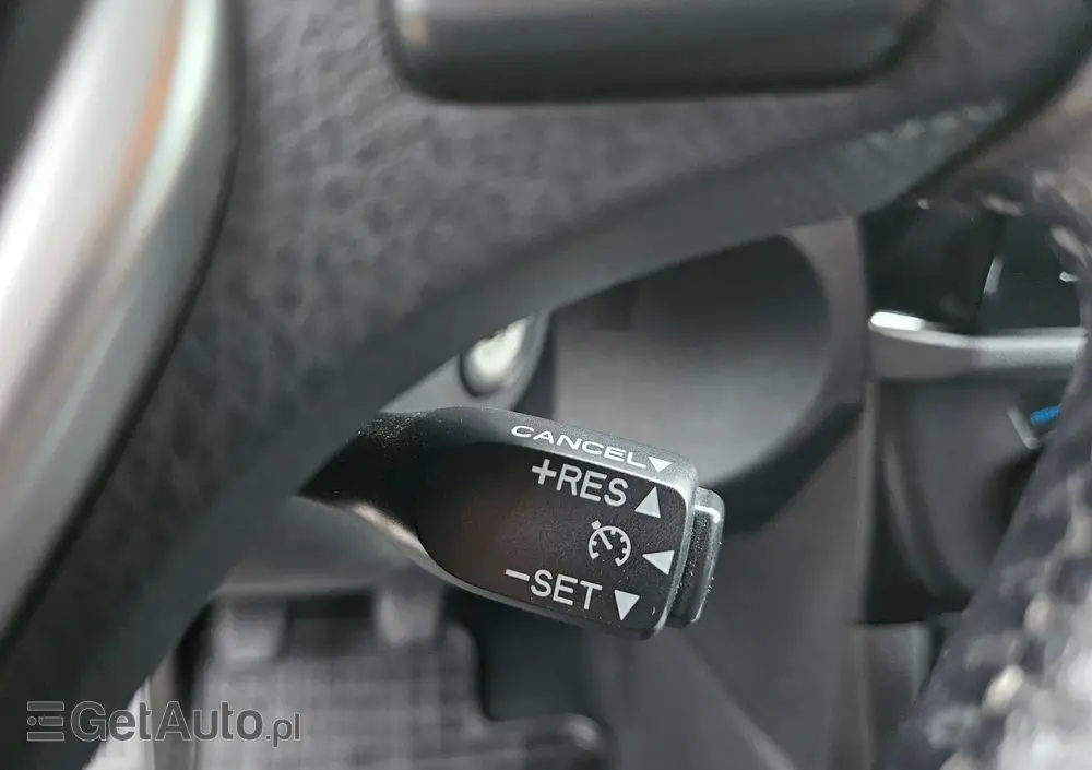 TOYOTA Corolla 1.6 Prestige