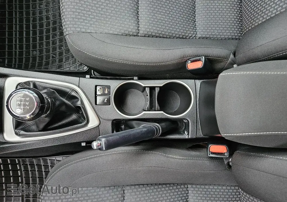 TOYOTA Corolla 1.6 Prestige