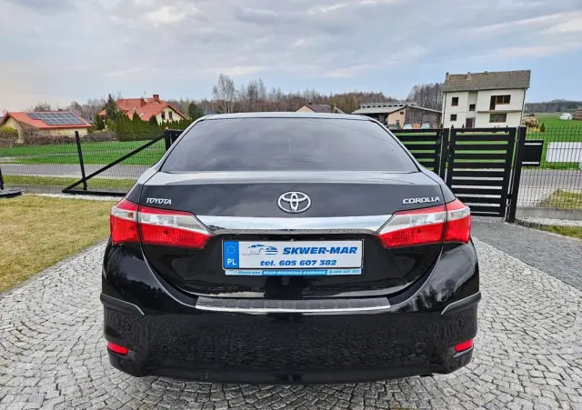 TOYOTA Corolla 1.6 Prestige