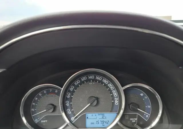 TOYOTA Corolla 1.6 Prestige