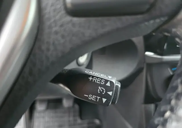 TOYOTA Corolla 1.6 Prestige