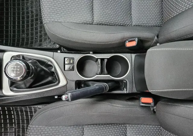 TOYOTA Corolla 1.6 Prestige