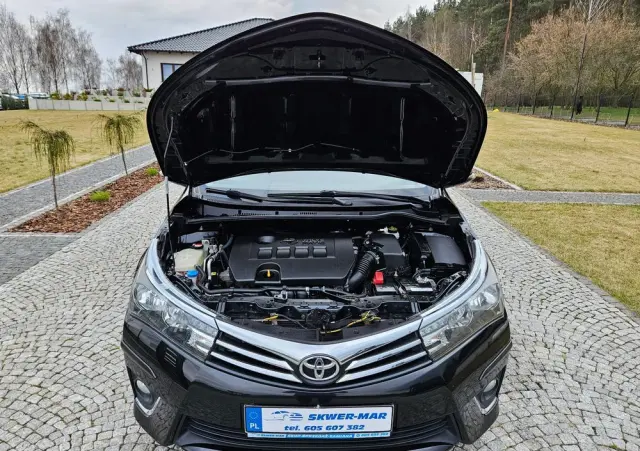 TOYOTA Corolla 1.6 Prestige