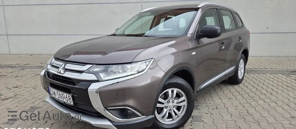 MITSUBISHI Outlander 2.0 City Style 2WD