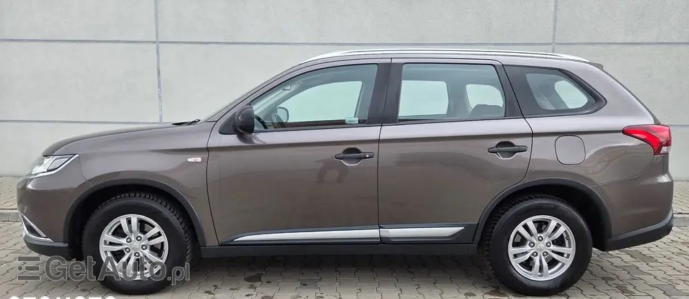 MITSUBISHI Outlander 2.0 City Style 2WD