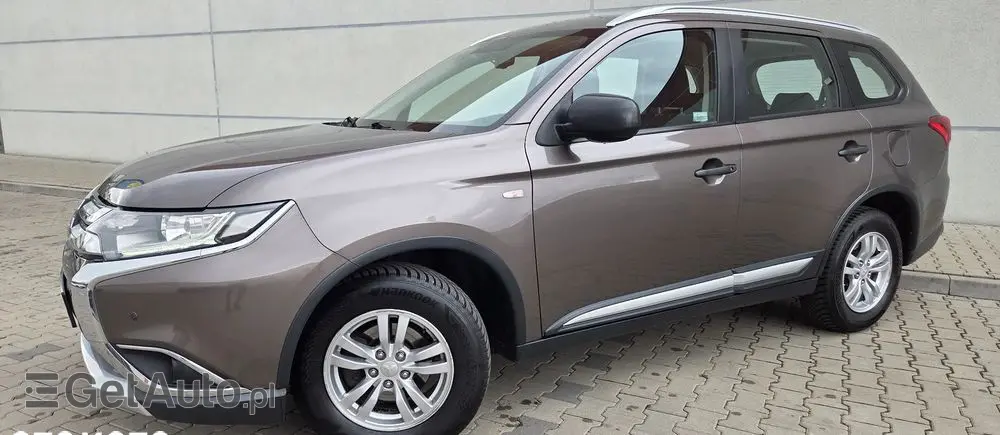 MITSUBISHI Outlander 2.0 City Style 2WD