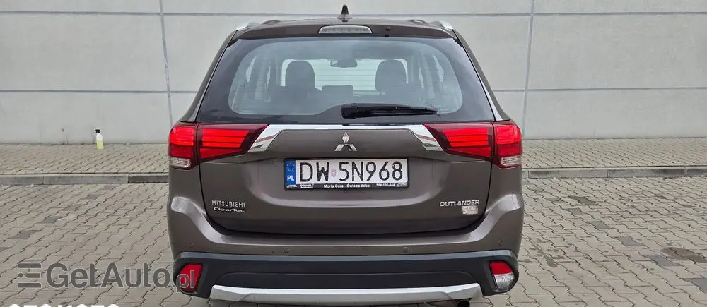 MITSUBISHI Outlander 2.0 City Style 2WD